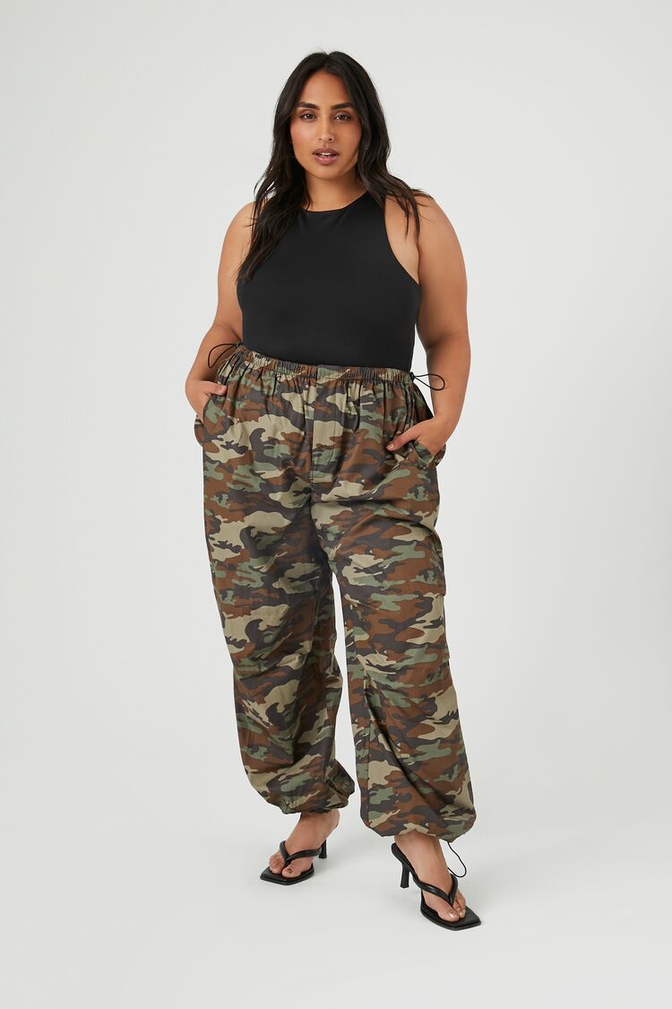 Plus Size Camo Cargo Pants | Forever 21