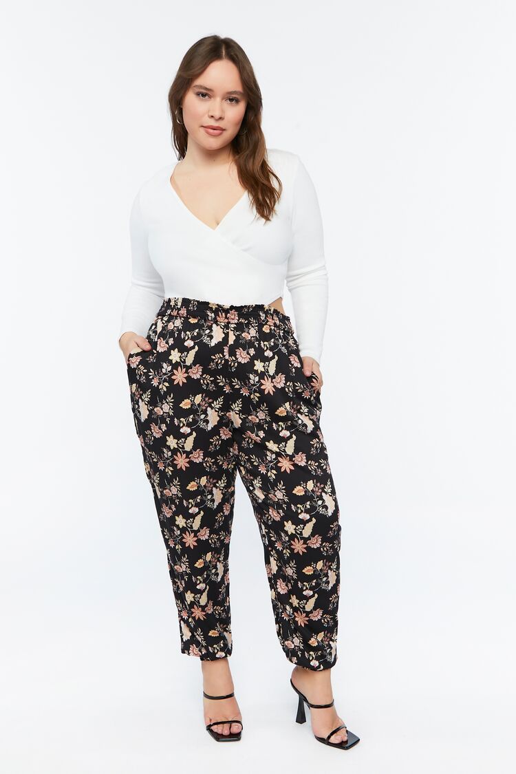 Plus Size Floral Print Pants