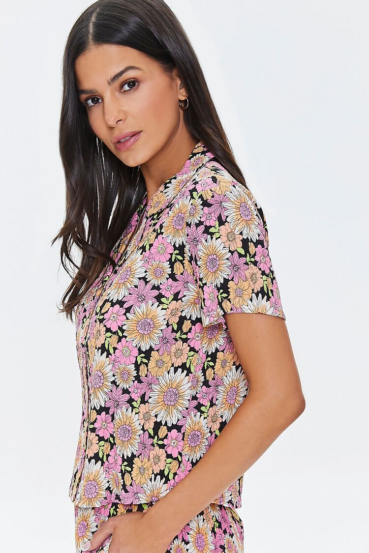 Women Pleated Floral Print Shirt in Black,  XS FOREVER 21 on sale 2022 2