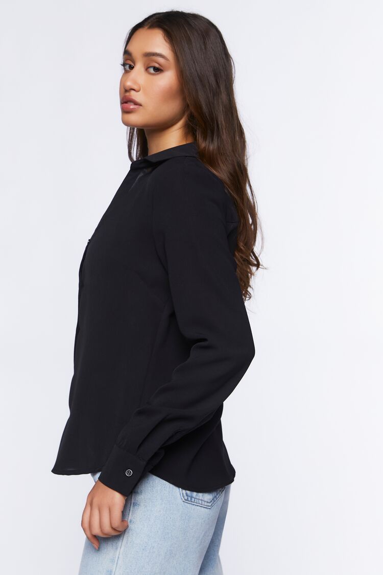 Women’s Chiffon Dolphin-Hem Shirt in Black Small black on sale 2022 2