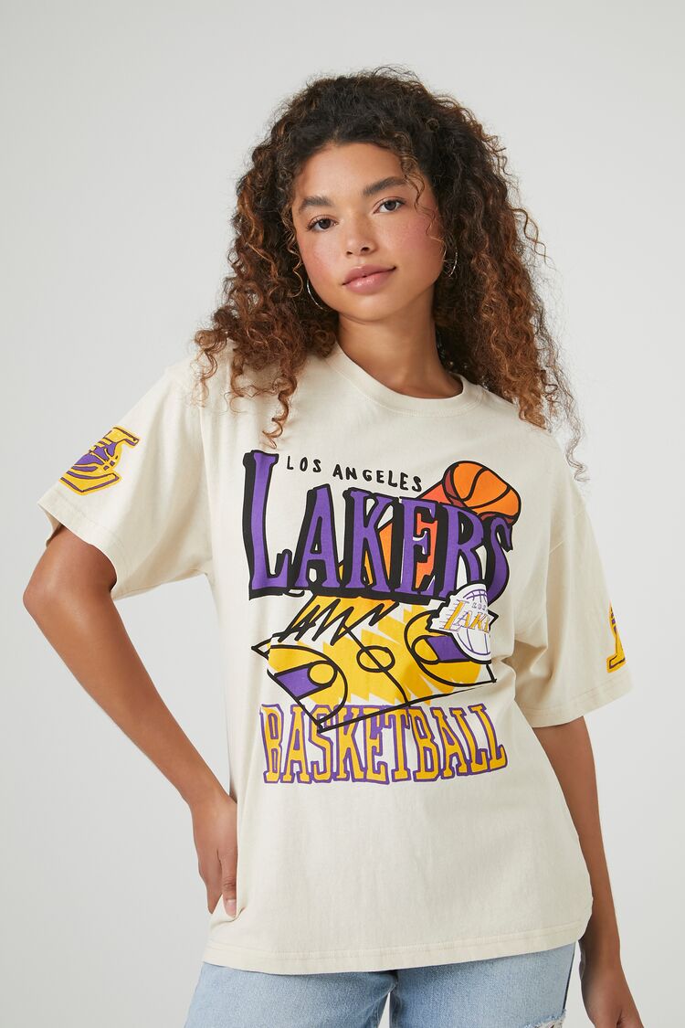 24th Birthday Idea! Lakers Jersey! Forever 21 chunky heels!