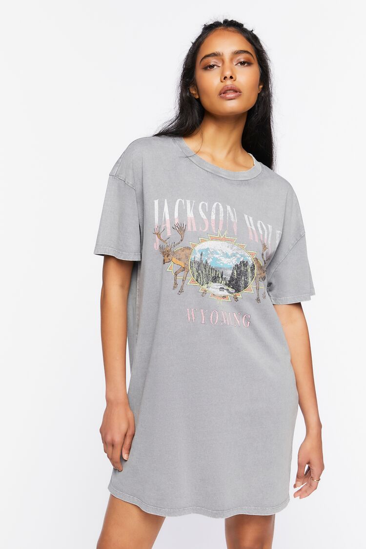 Women Jackson Hole Graphic T-Shirt Dress in Grey,  XS FOREVER 21 on sale 2022